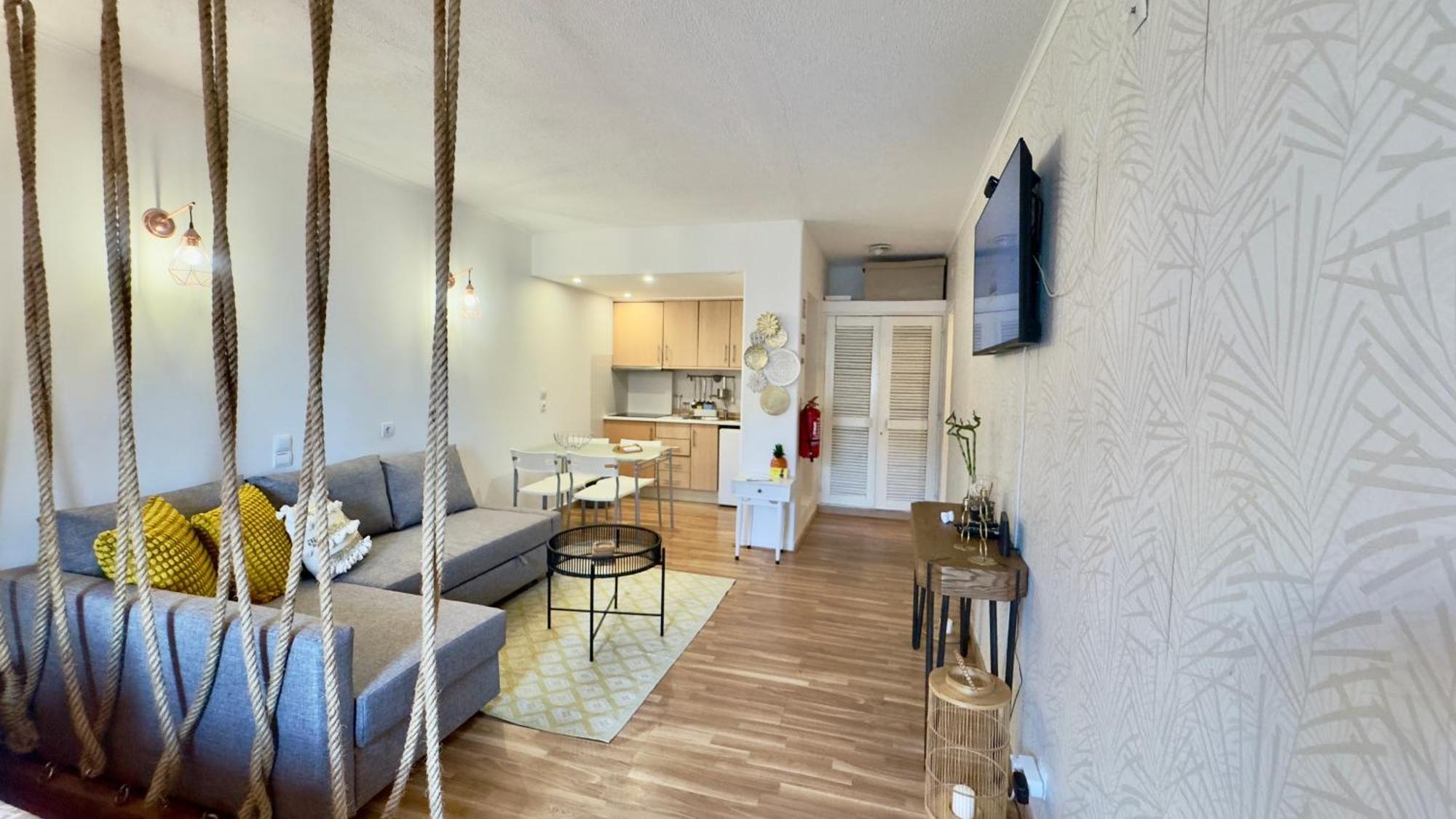 Cozy And Stylish Studio Apt Just 800M From The Beach - New On Booking! البوفيرا المظهر الخارجي الصورة